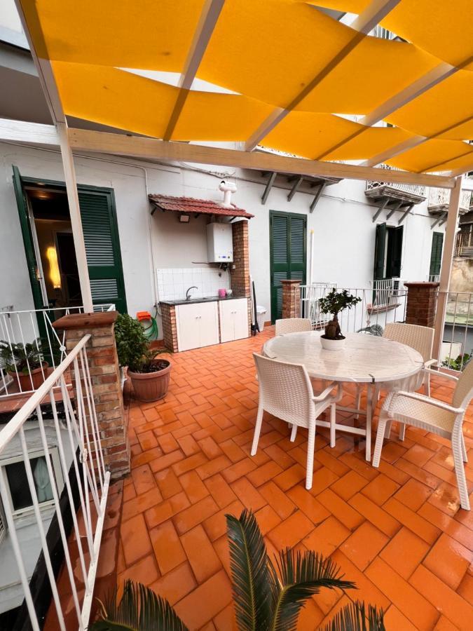 Appartement Domus Elena - Plebiscito à Naples Extérieur photo